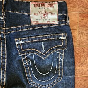 True Religion Billy Relaxed Bootcut Jeans – Size 32